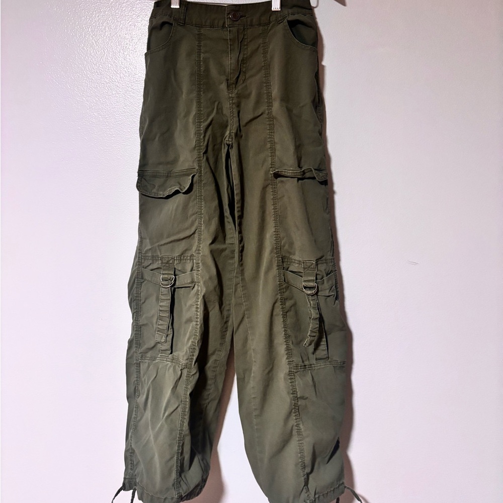 Olive Cargo Pants - Light and thin
